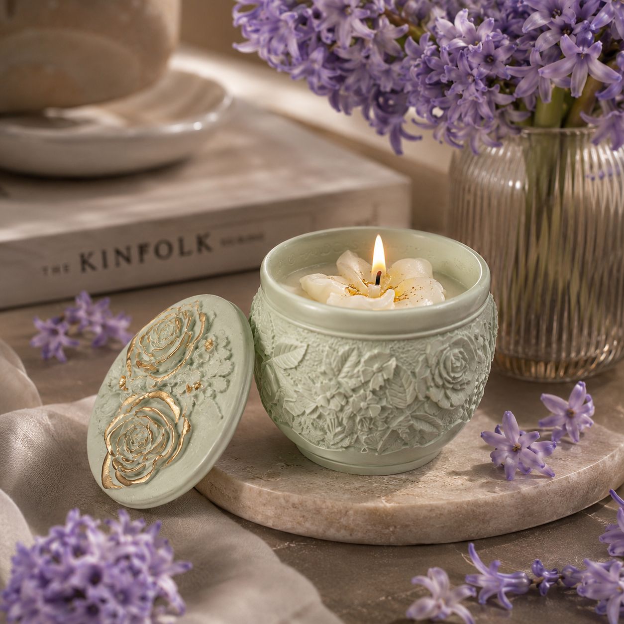 Lumânare mică parfumată cu frangipani 25 gr, House of Aya